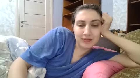 Snapshot of cutekattie chatting on 11-27-25, 02:13 cutekattie online show from 11-27-25, 02:13