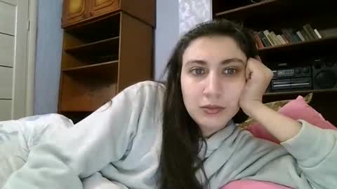 Snapshot of cutekattie chatting on 11-30-25, 03:43 cutekattie online show from 11-30-25, 03:43