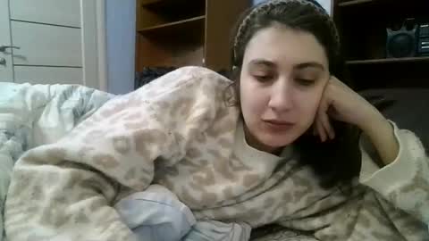 Snapshot of cutekattie chatting on 01-11-26, 05:01 cutekattie online show from 01-11-26, 05:01