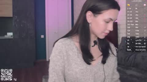 Snapshot of cutelilstar chatting on 09-10-25, 05:18 kendall online show from 09-10-25, 05:18
