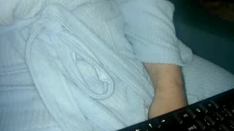 Cuteman online show from 05-17-26, 08:27