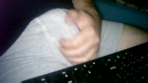 Snapshot of cuteman88 chatting on 06-15-26, 08:33 Cuteman online show from 06-15-26, 08:33