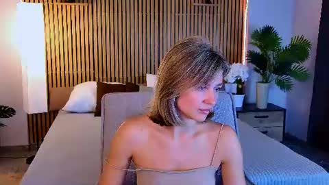 Snapshot of cutemirage chatting on 06-29-26, 02:39 cutemirage online show from 06-29-26, 02:39
