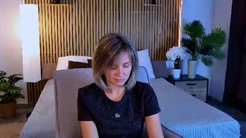 Snapshot of cutemirage chatting on 07-04-26, 02:56 cutemirage online show from 07-04-26, 02:56