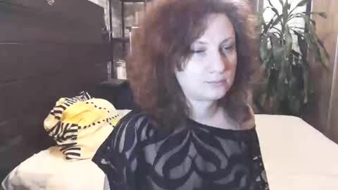 Snapshot of cutemoan chatting on 01-29-25, 10:22 Rita online show from 01-29-25, 10:22