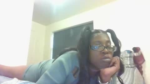mary mack online show from 11-02-25, 07:27