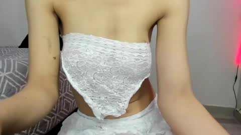 Snapshot of cutesophia11 chatting on 06-30-26, 02:29 sophia online show from 06-30-26, 02:29