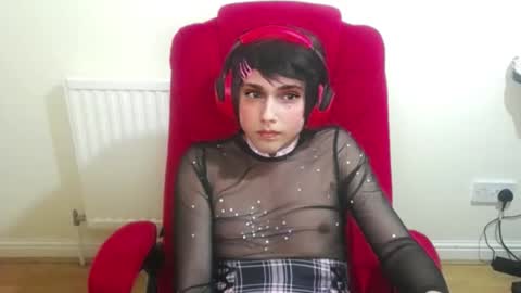 Snapshot of cutest_princess chatting on 09-18-25, 10:34 cutest_princess online show from 09-18-25, 10:34