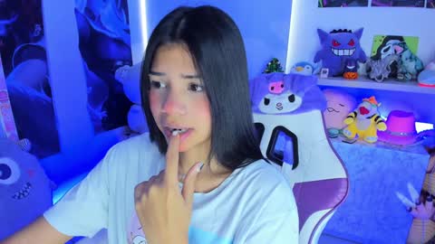  - independent model online show from 12-28-24, 02:32