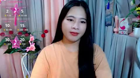 Snapshot of cutestgurl_ chatting on 12-18-25, 06:25 cute online show from 12-18-25, 06:25