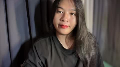 Snapshot of cutestgurl_ chatting on 07-23-26, 05:05 cute online show from 07-23-26, 05:05