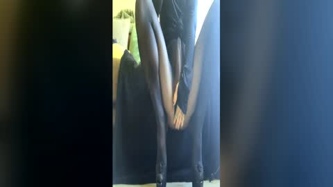 Snapshot of cutestsin chatting on 06-05-26, 08:31 cutestsin online show from 06-05-26, 08:31