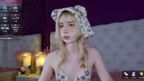 Snapshot of cutetomie chatting on 07-22-26, 09:17 Tomie online show from 07-22-26, 09:17