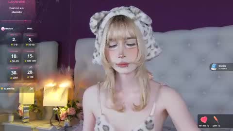 Snapshot of cutetomie chatting on 08-02-26, 09:13 Tomie online show from 08-02-26, 09:13