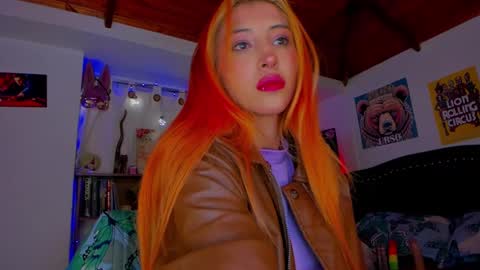 cuteweed420 online show from 01-04-25, 05:37