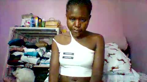 cutezola online show from 09-20-25, 05:19