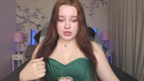 Snapshot of cutie__cutiee_ chatting on 05-03-26, 02:12 Nika online show from 05-03-26, 02:12