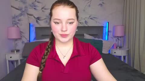 Snapshot of cutie__cutiee_ chatting on 05-04-26, 12:34 Nika online show from 05-04-26, 12:34
