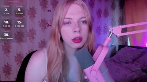 Snapshot of cutie_bambi_ chatting on 06-20-26, 12:08 Bambi online show from 06-20-26, 12:08