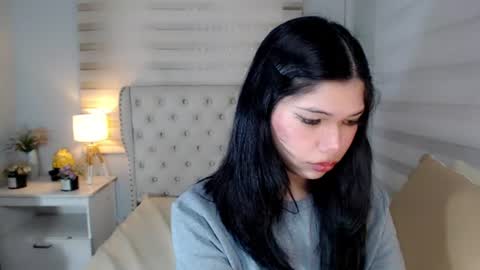 cutie_chinnie online show from 06-17-26, 01:01