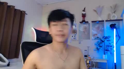 Neil Taylor online show from 01-06-26, 05:11