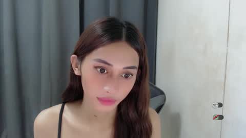 Snapshot of cutie_mitcha chatting on 02-27-25, 02:21 cutie_mitcha online show from 02-27-25, 02:21