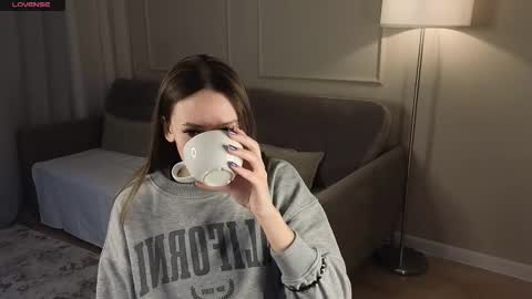 Kate online show from 10-15-25, 08:36