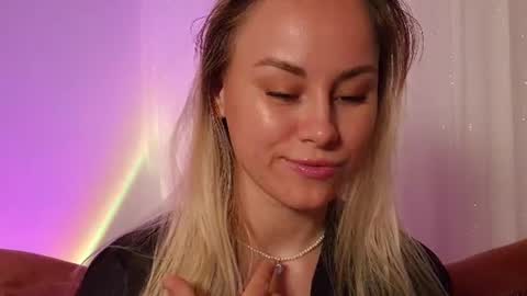 cutie_xoxo_ online show from 07-05-26, 06:37