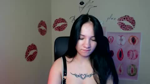 Emma online show from 04-29-26, 06:28