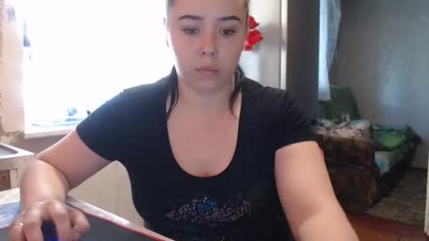 cutiemarine online show from 04-27-26, 10:57