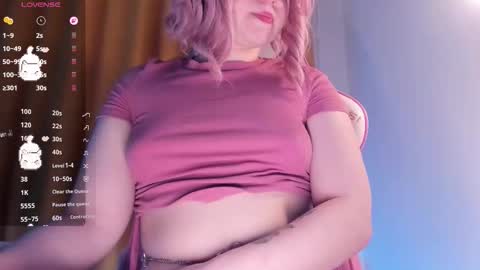 Snapshot of cutiesue chatting on 02-09-26, 08:35 CutieSue online show from 02-09-26, 08:35