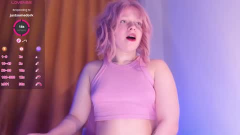 Snapshot of cutiesue chatting on 02-13-26, 12:39 CutieSue online show from 02-13-26, 12:39