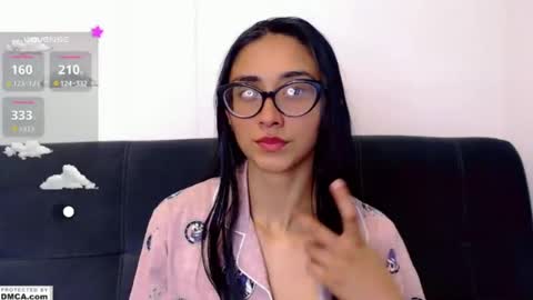 miss ari  online show from 06-29-26, 10:54