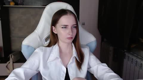 Snapshot of cutti_crystal chatting on 02-19-26, 04:14 Cutti Crystal online show from 02-19-26, 04:14