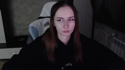 Snapshot of cutti_crystal chatting on 02-24-26, 01:14 Cutti Crystal online show from 02-24-26, 01:14