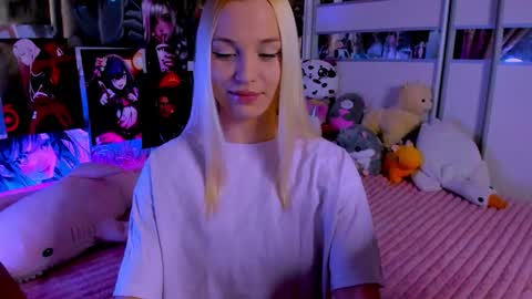 Nora online show from 02-08-26, 09:18