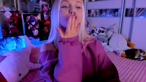 Nora online show from 02-22-26, 09:24