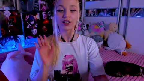 Nora online show from 03-11-26, 09:32