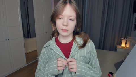 Anne online show from 03-09-26, 05:22