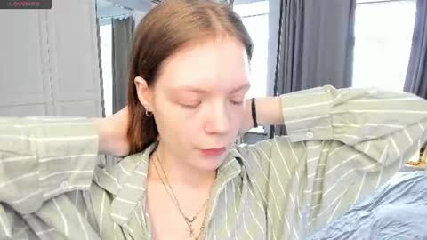 Snapshot of cuty_petite chatting on 07-26-26, 05:48 Anne online show from 07-26-26, 05:48