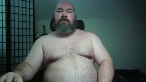 Snapshot of cwbyga chatting on 07-09-26, 04:38 Bubba Bull online show from 07-09-26, 04:38
