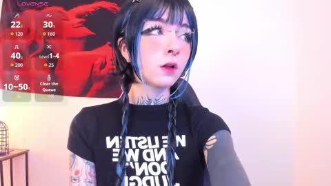 Snapshot of cyberia____________________ chatting on 11-26-25, 03:40 cel I am independent Help me reach 200 thumbs up uwu online show from 11-26-25, 03:40