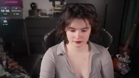 Helen Blossom online show from 07-16-26, 08:15