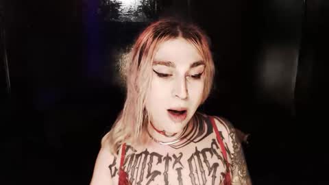 Nikki online show from 11-24-25, 11:26