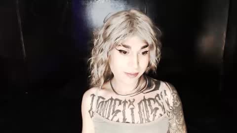 Nikki online show from 02-24-26, 02:53