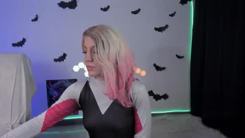  cyber zoe   online show from 10-19-25, 11:33