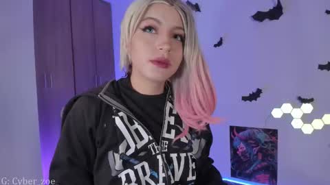  cyber zoe   online show from 10-28-25, 10:41