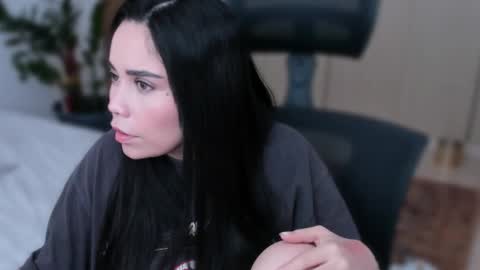 cyborgmuse online show from 11-21-25, 03:11