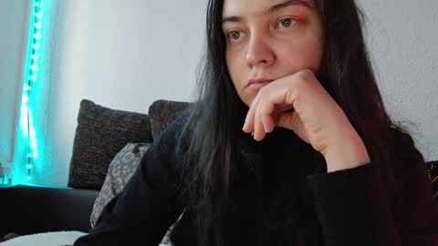 Cyndee Winter online show from 12-12-24, 02:22