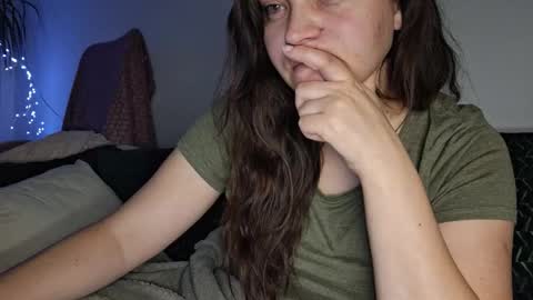 Cyndee Winter online show from 10-21-25, 08:09